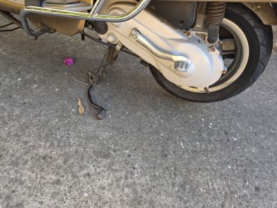 Vespa LX 50 Touring, Bj. 2011, nur 5.292 km  Papiere beantragt
