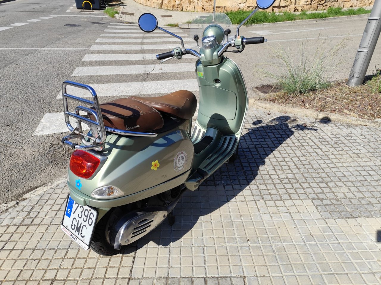 Vespa LXV 125 Piaggio Verde