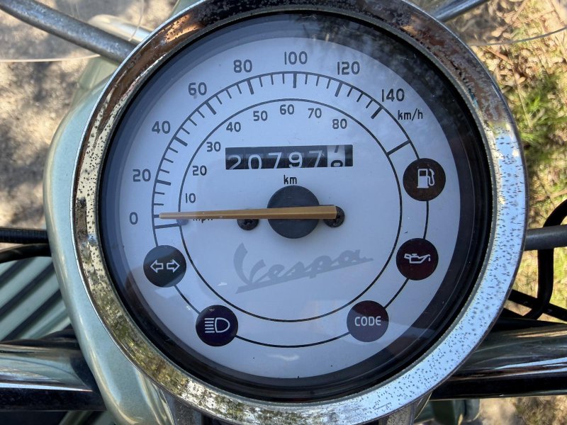 Vespa LXV 125 Piaggio Verde