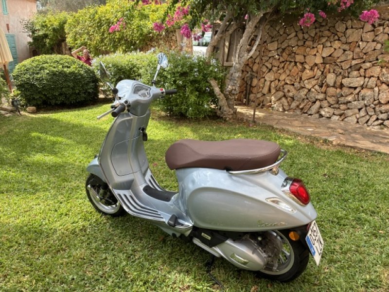Vespa Primavera 125, 1. Hand, 1.400 km, in Santanyi