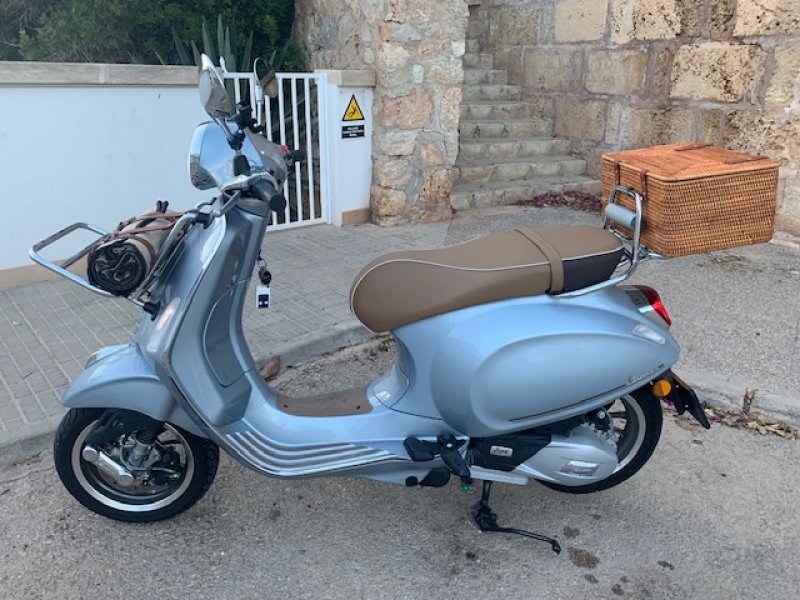 Vespa Primavera 125 Pic Nic  Sondermodell  nur ca. 850 km  Mallorca