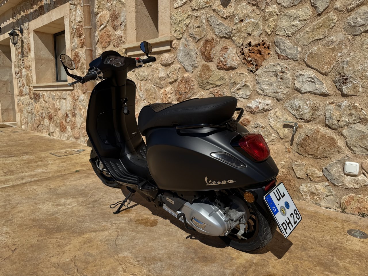 Vespa Sprint 125 i-Get Notte  seltenes Sondermodell  Top Zustand