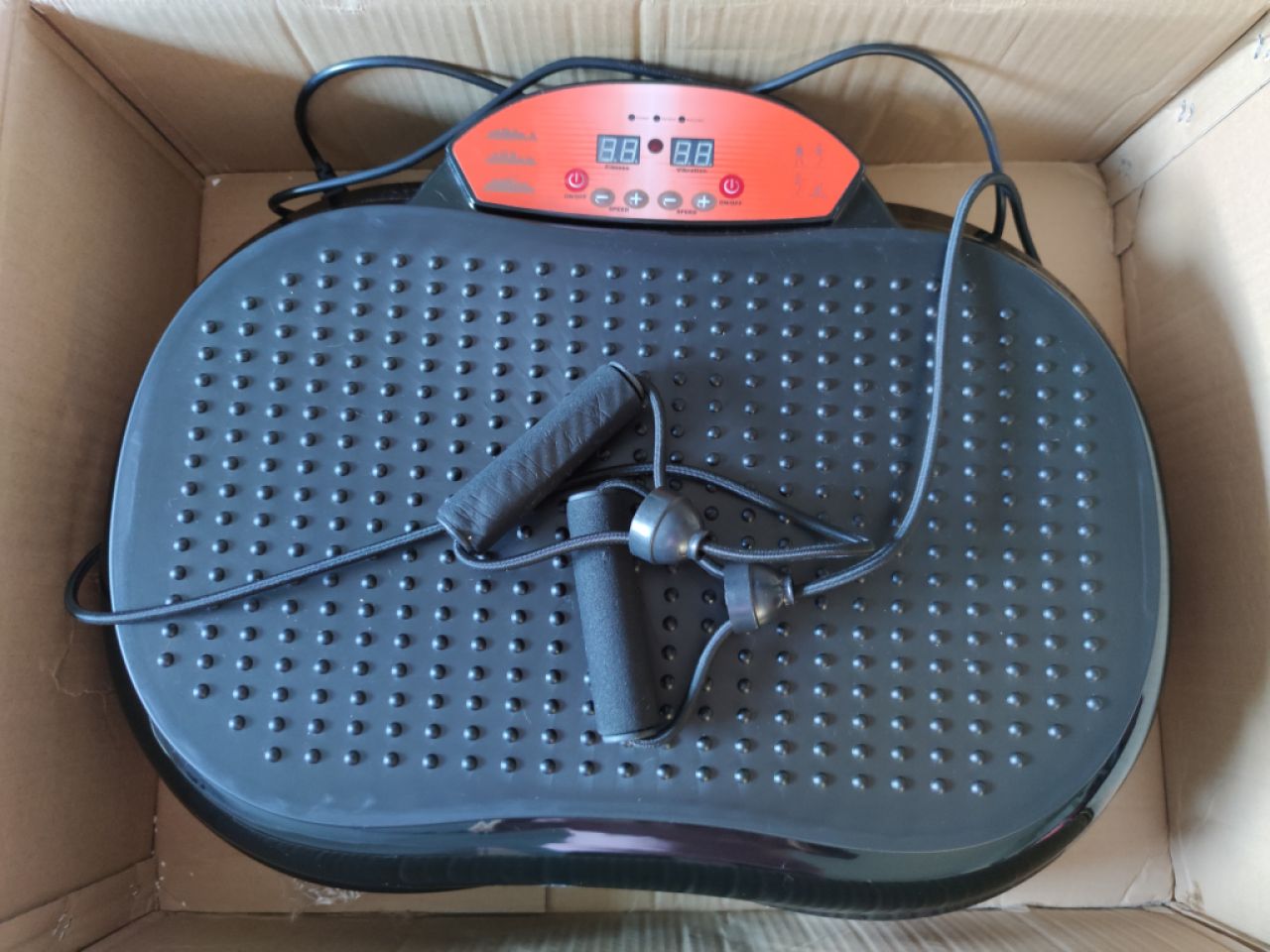 Vibration trainer, only used 2x, like new