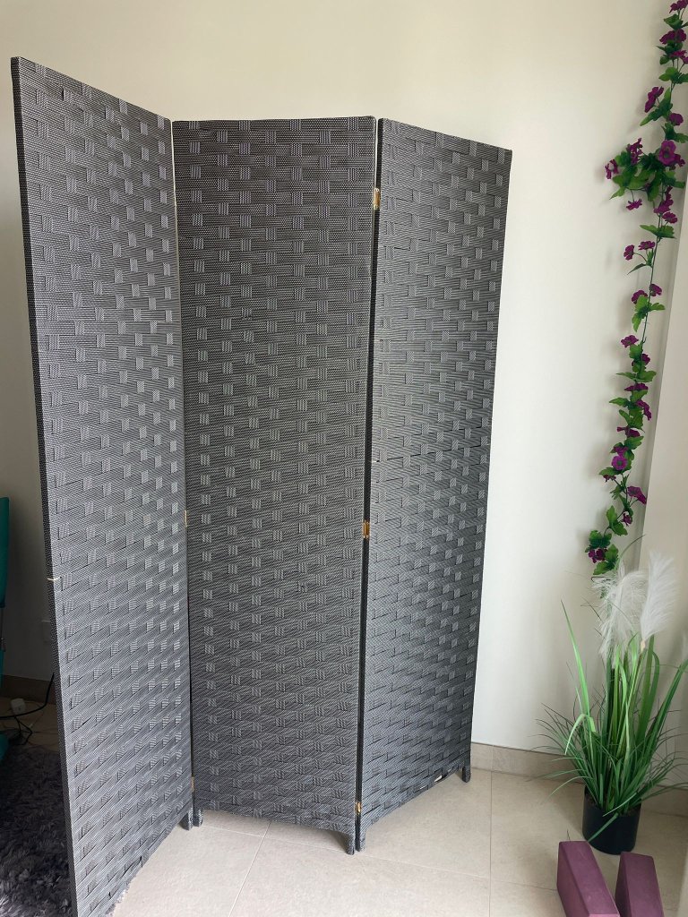 Separador de ambientes versátil - biombo