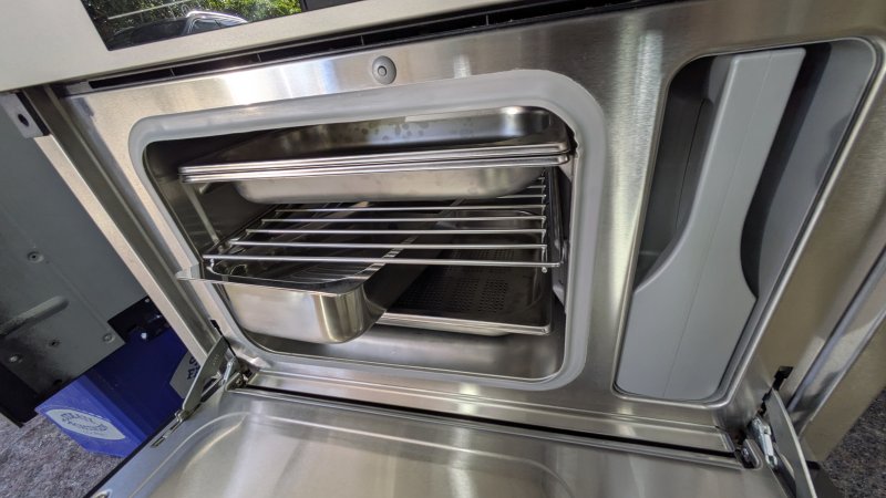 Vier hochwertige Miele Einbaugeräte