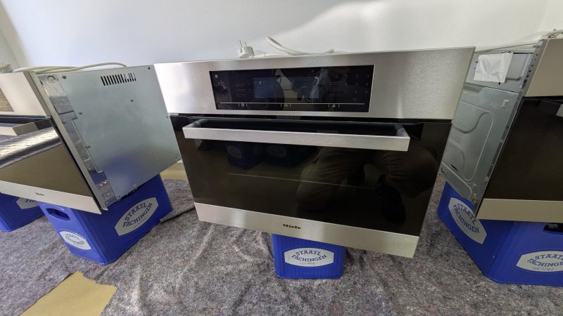Vier hochwertige Miele Einbaugeräte