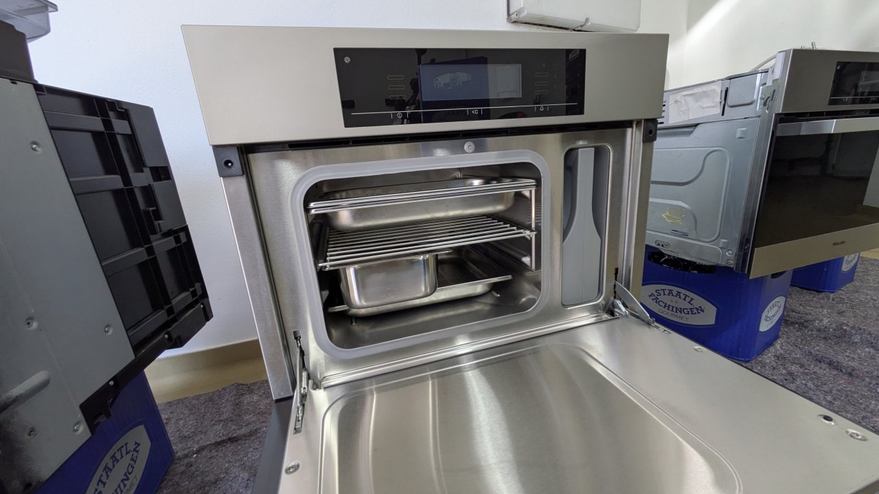 Vier hochwertige Miele Einbaugeräte