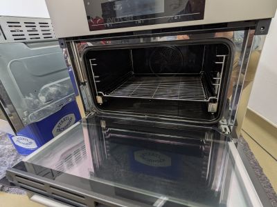 Vier hochwertige Miele Einbaugeräte