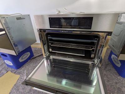 Vier hochwertige Miele Einbaugeräte