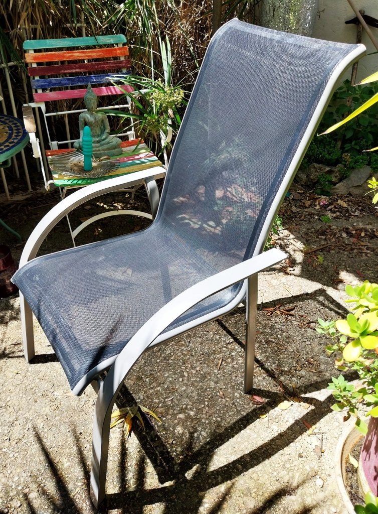 Cuatro sillas de terraza Kettal