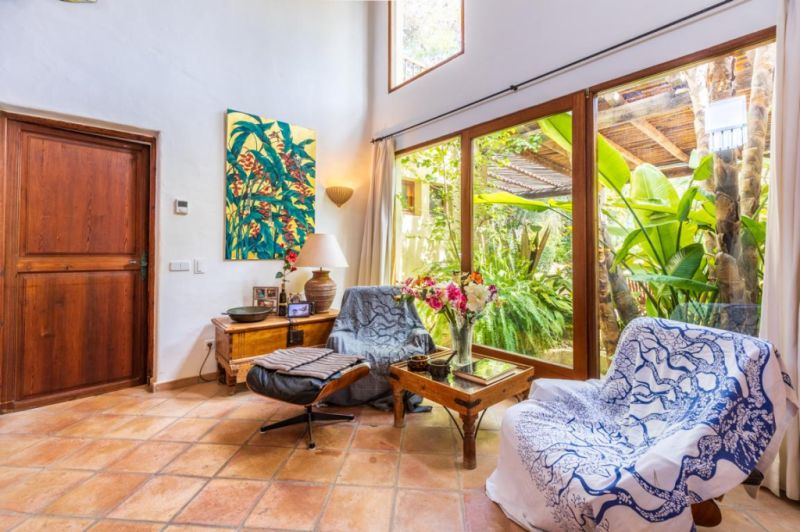 Villa im Ibizastil mit Pool in Cielo de Bonaire Alcudia