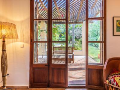 Villa im Ibizastil mit Pool in Cielo de Bonaire Alcudia