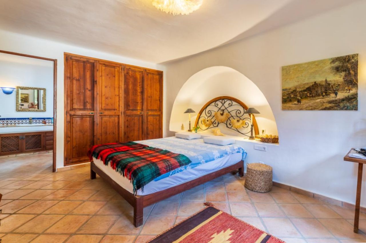 Villa im Ibizastil mit Pool in Cielo de Bonaire Alcudia