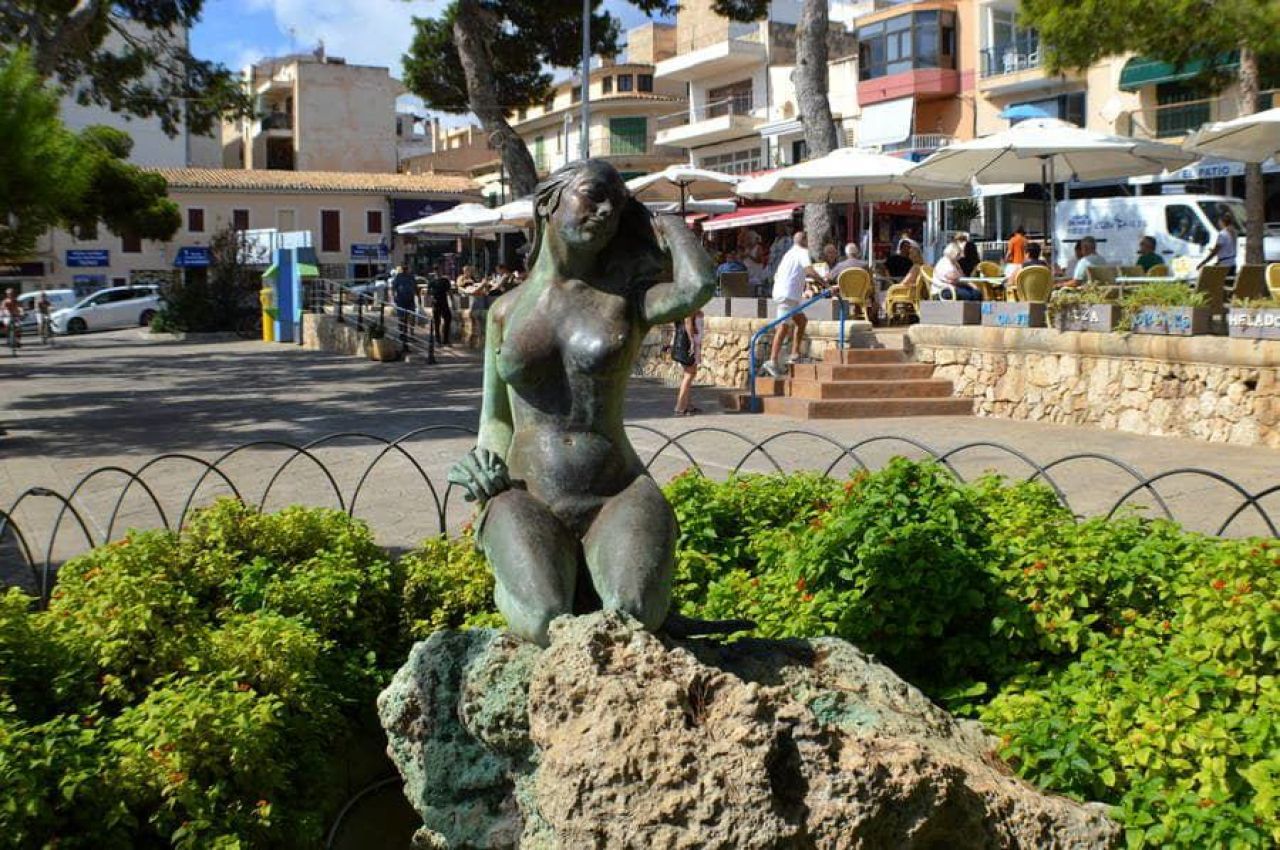 Villa mit Ferienwohnung und Ferien Apartment in Porto Cristo zu vermieten