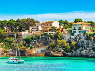 Villa mit Ferienwohnung und Ferien Apartment in Porto Cristo zu vermieten