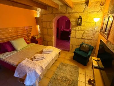 Villa mit Ferienwohnung und Ferien Apartment in Porto Cristo zu vermieten