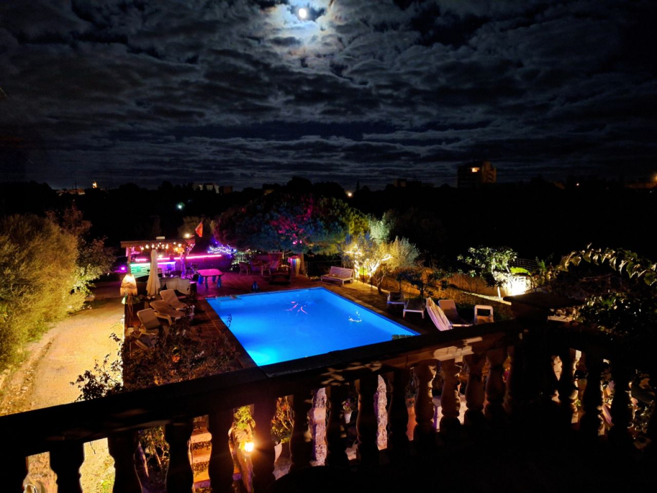 Villa mit Ferienwohnung und Ferien Apartment in Porto Cristo zu vermieten