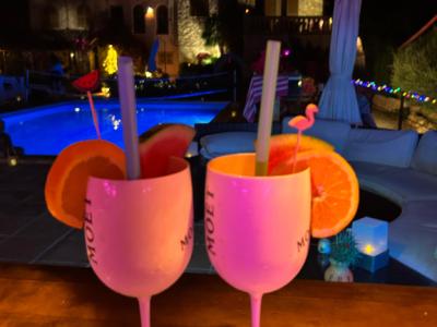 Villa mit Ferienwohnung und Ferien Apartment in Porto Cristo zu vermieten