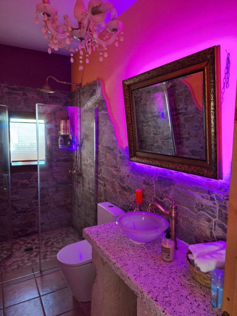 Villa mit Ferienwohnung und Ferien Apartment in Porto Cristo zu vermieten