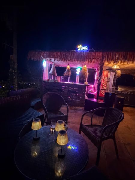 Villa mit Ferienwohnung und Ferien Apartment in Porto Cristo zu vermieten