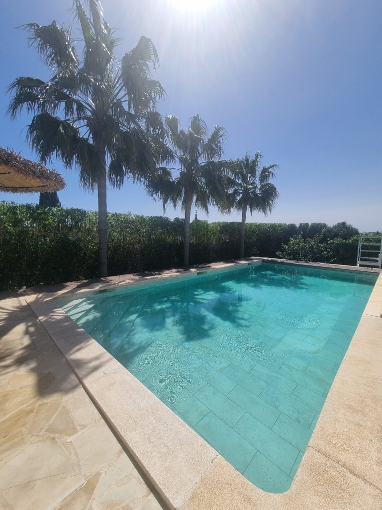 Villa mit Pool und ETV Vermietlizenz