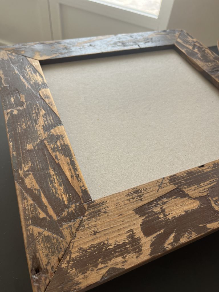 VILLA VATKU skandinavischer Bilderrahmen 43x43cm Braun