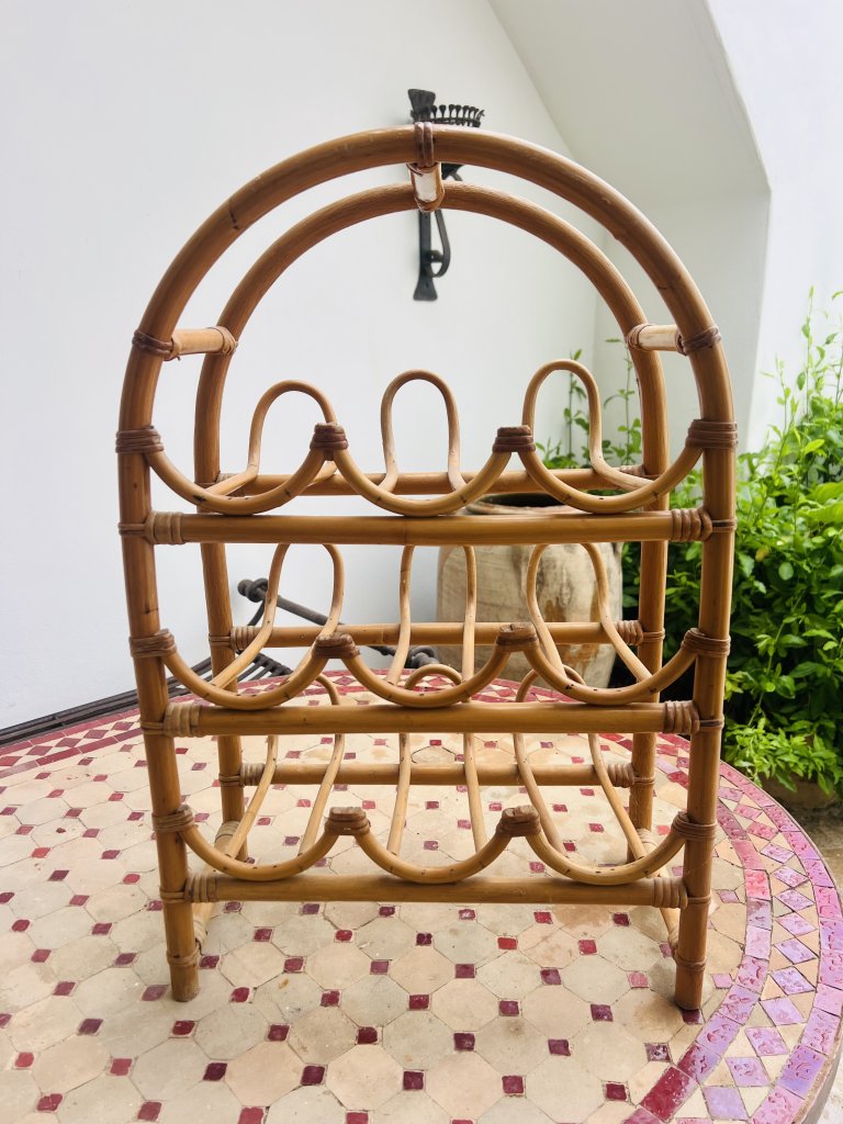 Vintage Rattan Weinregal