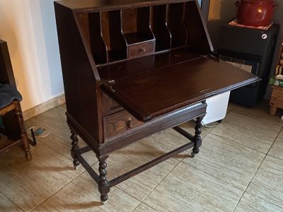 Vintage-Sekretär aus Holz mit ausklappbarer Schreibfläche