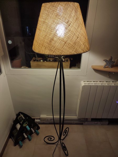 Vintage Stehleuchte/Stehlampe im Landhausstil - 156 cm, E27