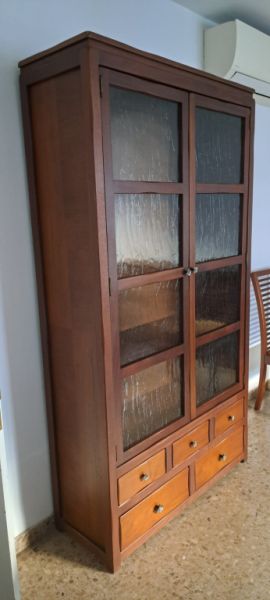 Display cabinet