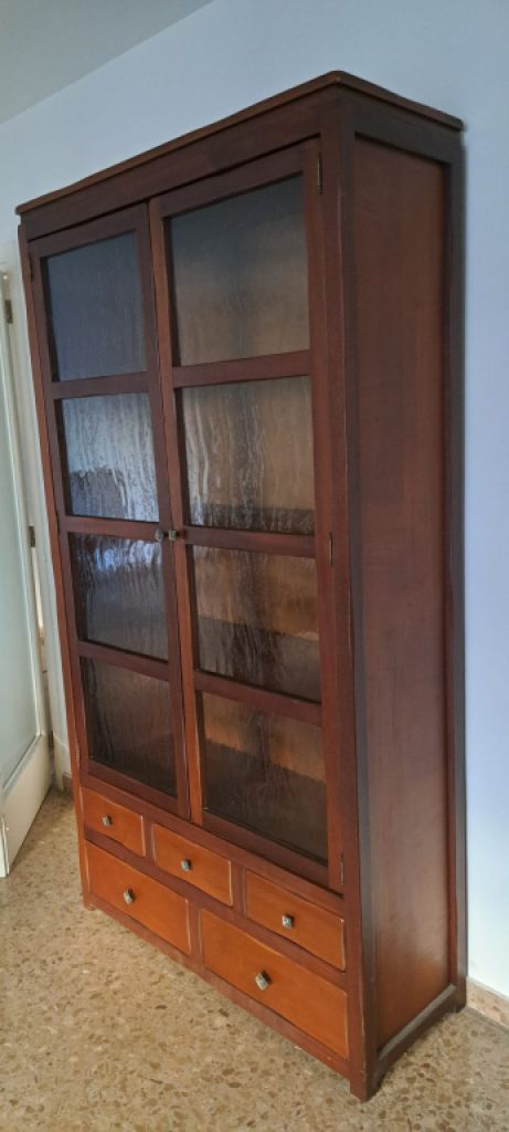 Display cabinet