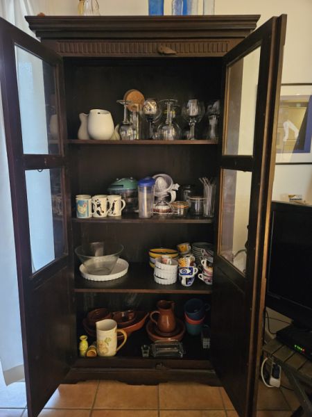 Display cabinet made of solid wood