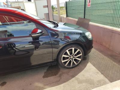 Volkswagen Golf VI 2.0 TDI 2012 – Schwarz, Alcantara-Sitze