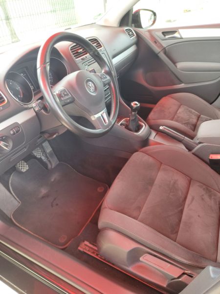 Volkswagen Golf VI 2.0 TDI 2012 – Schwarz, Alcantara-Sitze