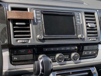 Volkswagen T6 Multivan BULLI 4Motion / 2 elektrische Türen / DYNAUDIO / Kamera