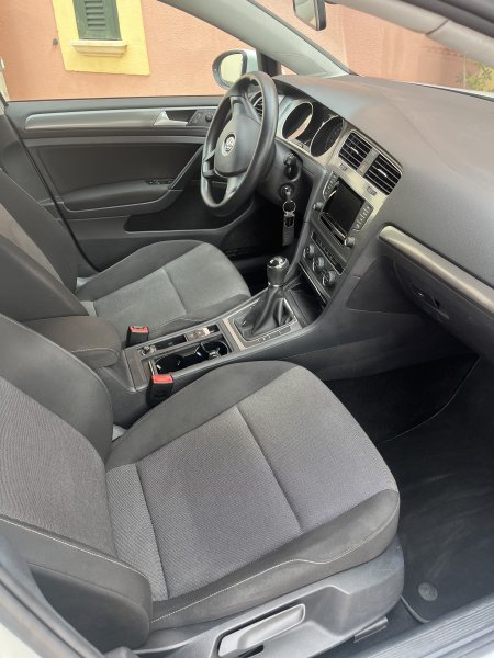 VW Golf