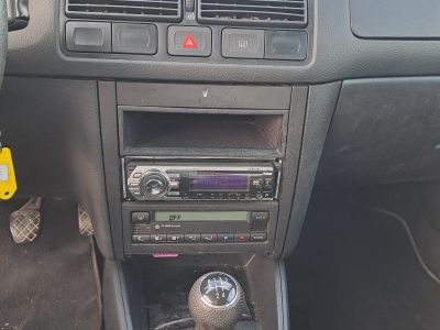 VW Golf 4