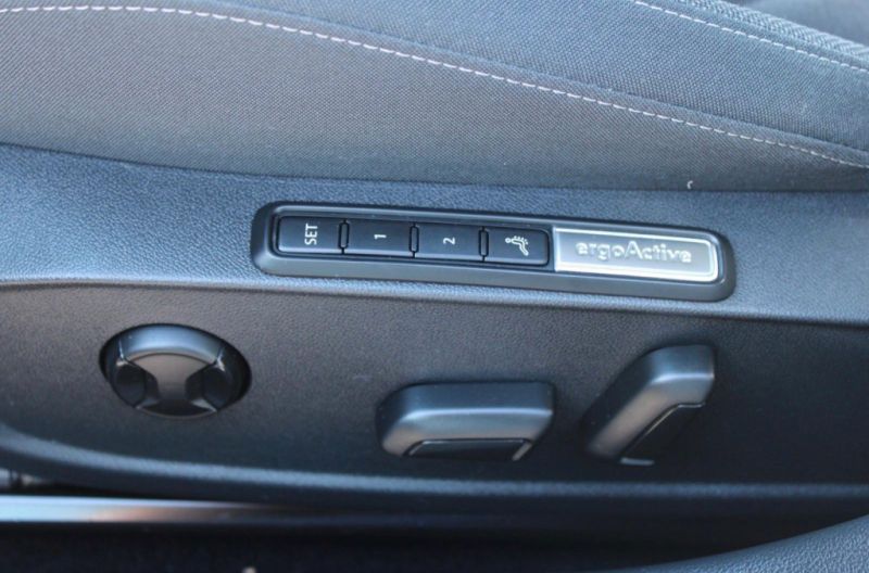 VW Golf 8 Hybrid DSG