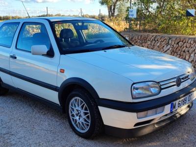 VW Golf III GTI 1993 sin corrosión en estado impecable con aire acondicionado