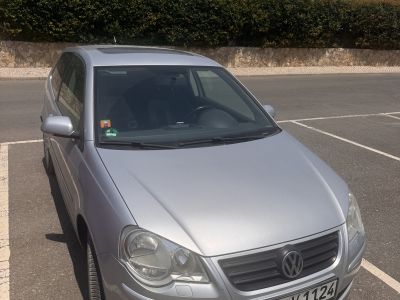VW Polo - 1.2 Comfort - Air conditioning - Silver - Sunroof and central locking - 189,000 km - Year 2008 -