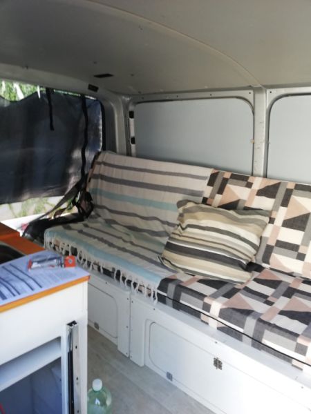 VW T5 Bus Camper – bereit für neue Abenteuer! 