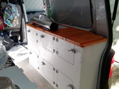 VW T5 Bus Camper – bereit für neue Abenteuer! 