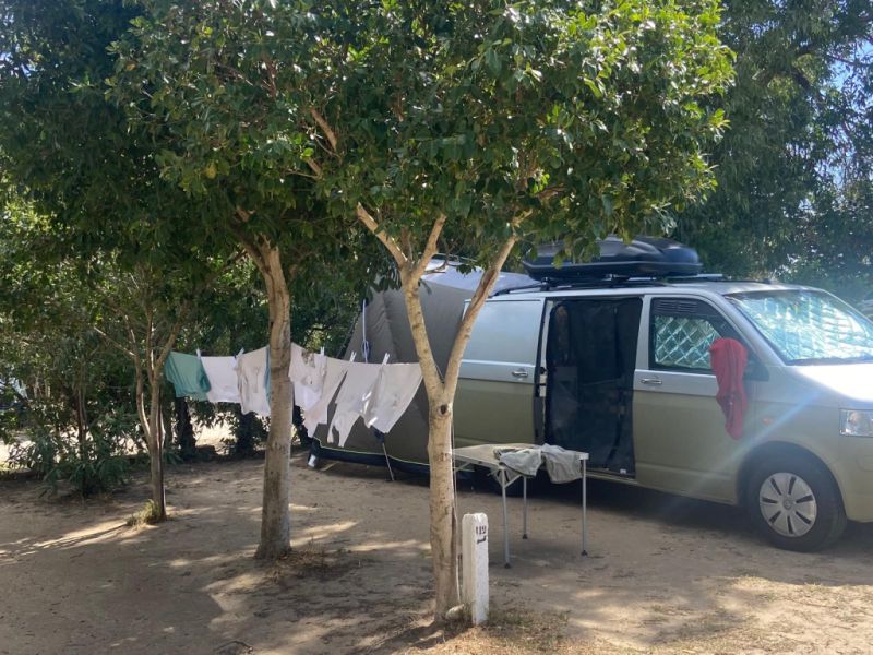 VW T5 Bus Camper – bereit für neue Abenteuer! 