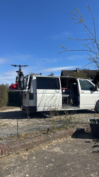 VW T5 Camper German license plates