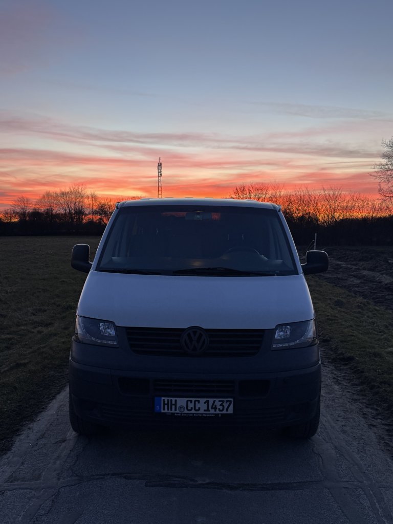 VW T5 Camper German license plates