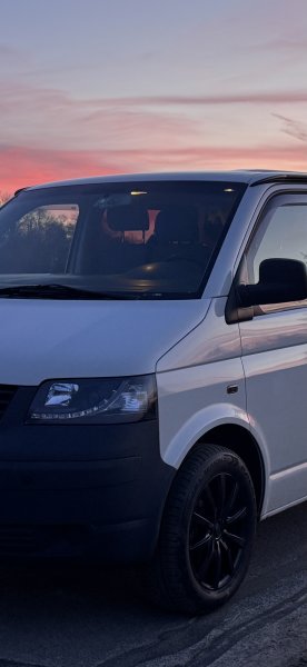 VW T5 Camper German license plates