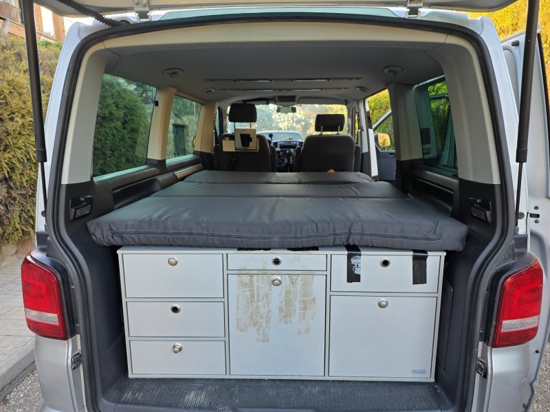 VW T5 Multivan 140 PS mit Vanessa-Campingausbau  7 Sitze  Mallorca  deutsche Zulassung