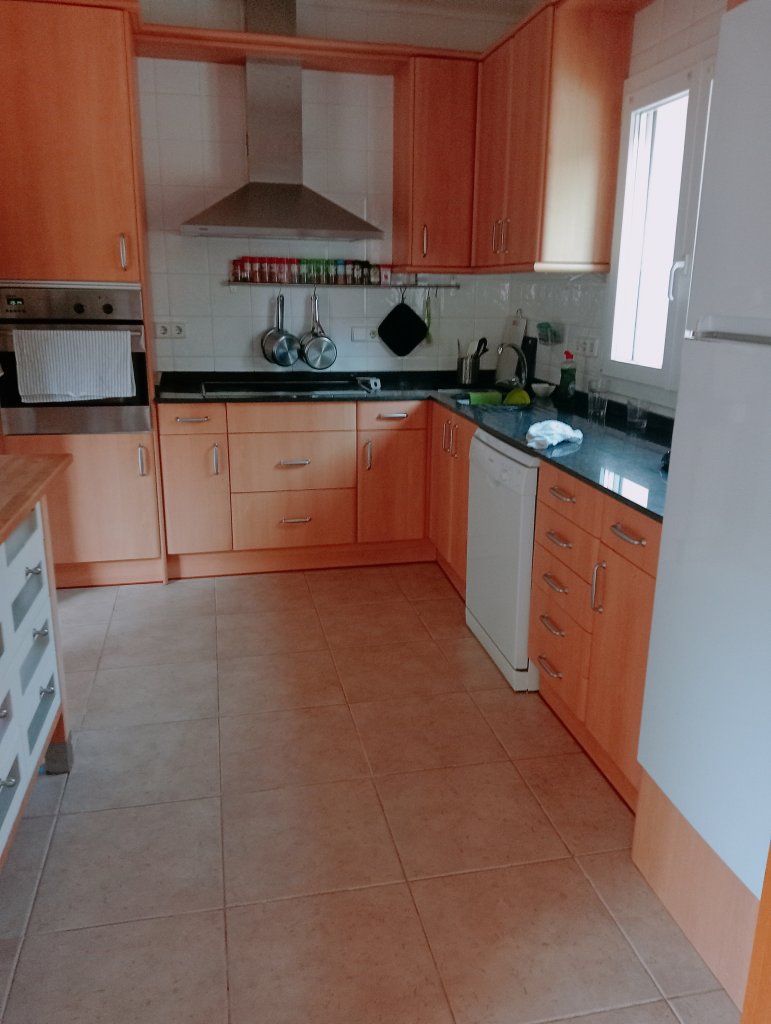 Walmdach Bungalow ( ebenerdig) BJ 2000 von privat...
