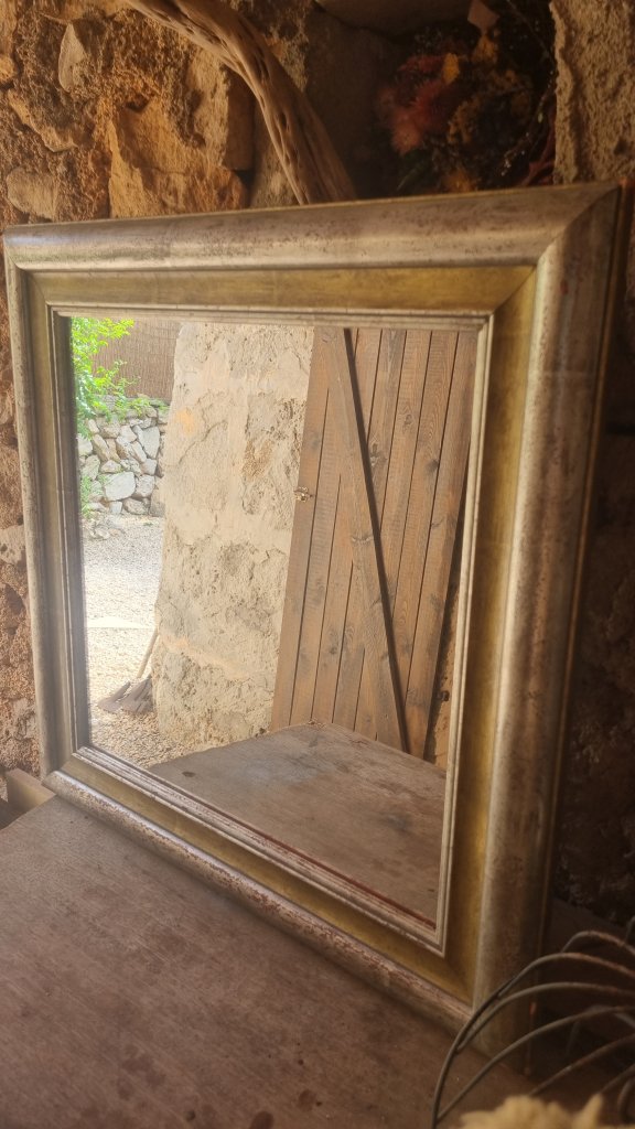 Espejo de pared