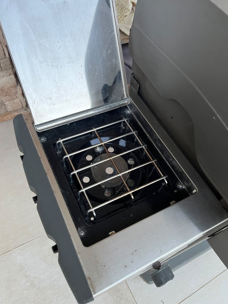 WEBER GAS GRILL "Spirit"